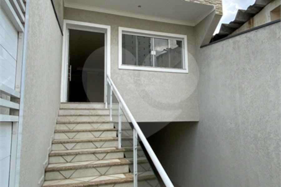 Sobrado à venda com 4 quartos, sendo 2 suítes, em Vila Pereira Barreto, São Paulo, SP