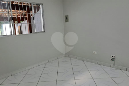 Casa à venda com 2 quartos em Jardim Vitória, Mairinque, SP