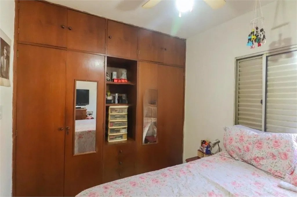 Sobrado à venda no Jardim Bonfiglioli, 3 quartos, 1 suíte e 2 vagas A apenas 150 metros da Praça Isa Leirner!