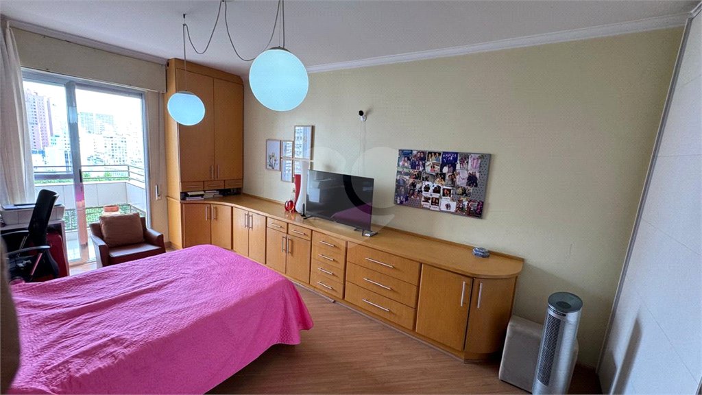 Apartamento à venda com 3 quartos, sendo 1 suíte, em Consolação, São Paulo, SP