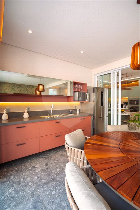 Casa à venda ou para alugar com 4 suítes no condomínio Jardim Vila Paradiso, Indaiatuba - SP