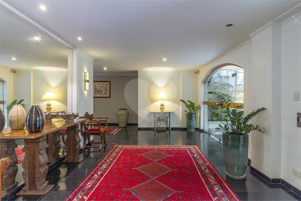 Apartamento à venda com 3 quartos, sendo 1 suíte,  em Sumarezinho, São Paulo, SP