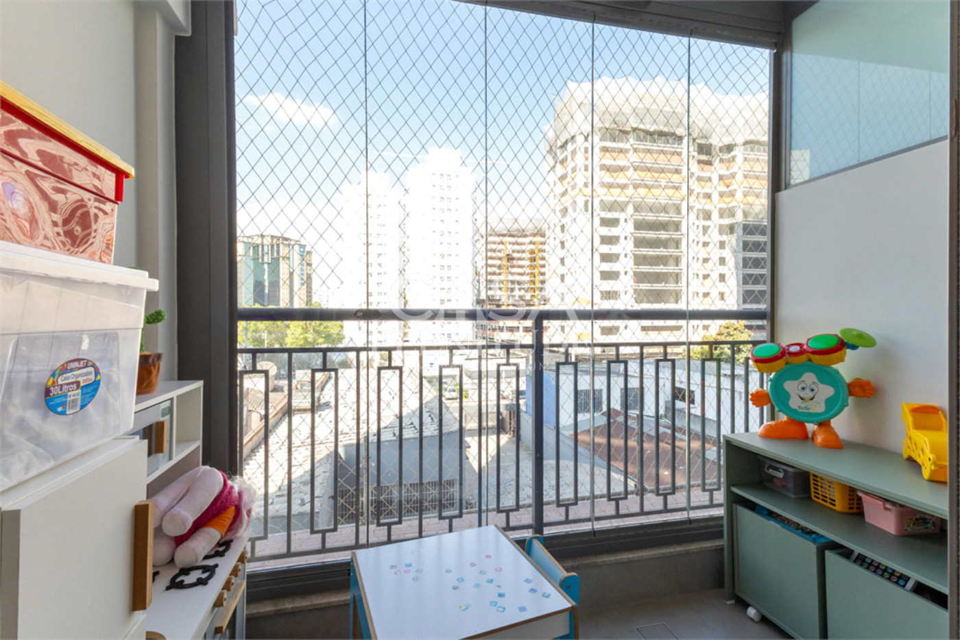 Apartamento à venda com 3 suítes em Moema, São Paulo, SP