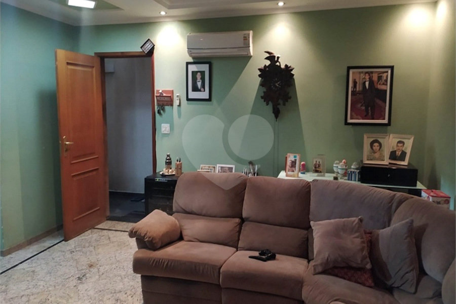 Sobrado à venda com 3 quartos, sendo 1 suíte, em Santa Teresinha, São Paulo, SP