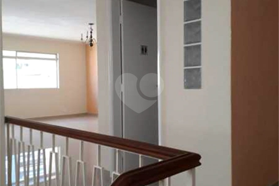 Casa à venda com 4 quartos, sendo 2 suítes, em Santana, São Paulo, SP