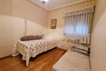 Apartamento à venda com 3 suítes em Vila Gomes Cardim, São Paulo, SP