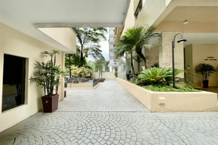 Apartamento à venda com 3 quartos, sendo 1 suíte, em Itaim Bibi, São Paulo, SP