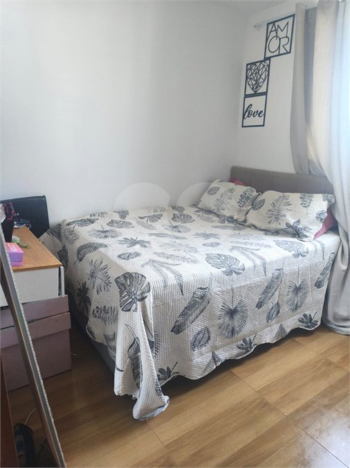Apartamento à venda com 2 quartos em Jardim Amália, São Paulo, SP