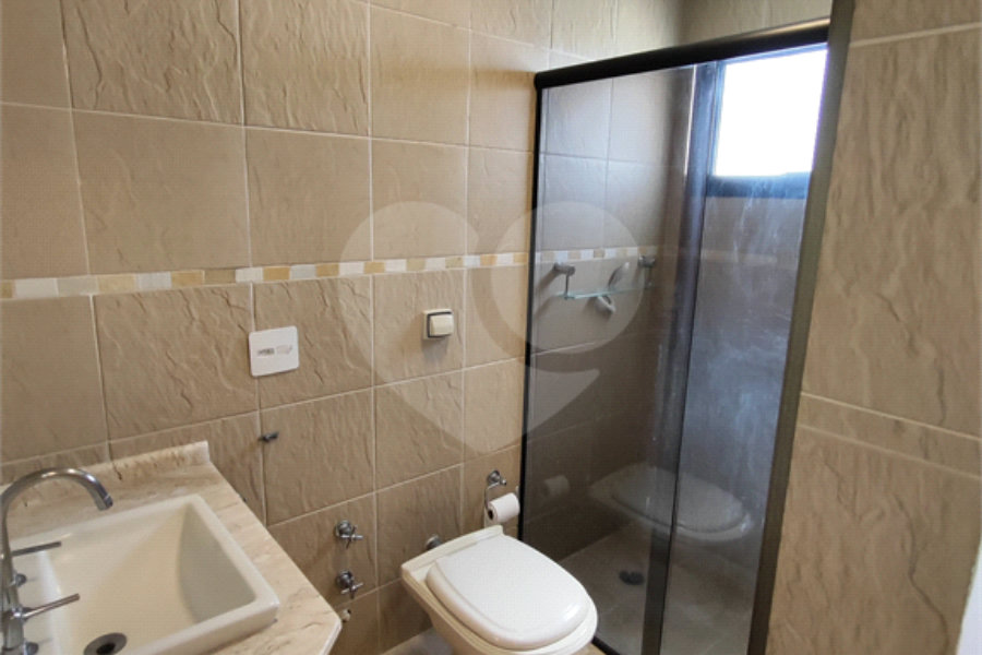 Apartamento à venda com 3 quartos, sendo 1 suíte,  em Vila Ester (zona Norte), São Paulo, SP