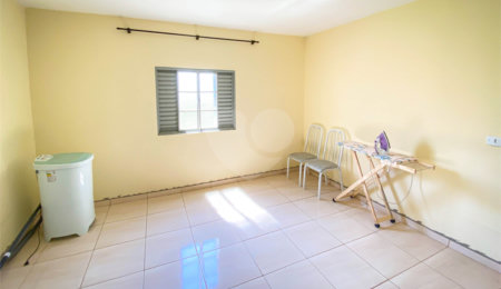 Casa à venda com 3 quartos em Vila Mazarino, Itapetininga, SP