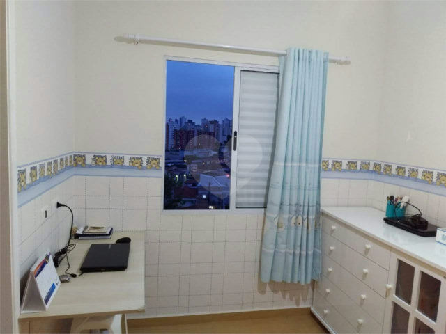 Casa à venda com 2 suítes no condomínio Residencial Matos, São Paulo - SP