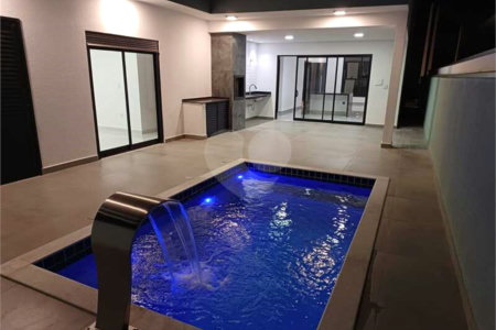 Casa à venda com 3 suítes no condomínio Residencial Alto de Itaici, Indaiatuba - SP