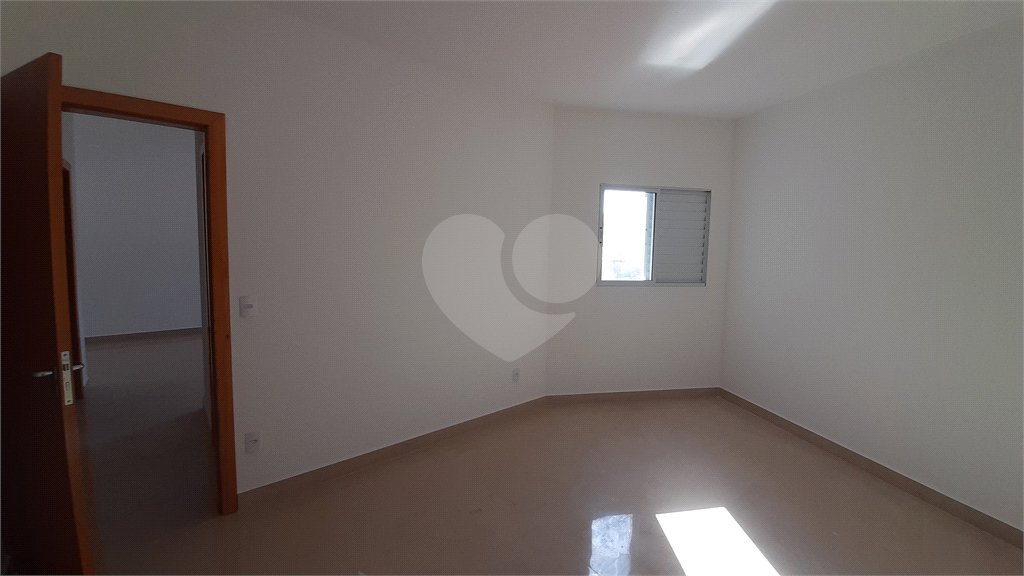 Casa à venda com 2 quartos no condomínio Residencial Luta, São Paulo - SP