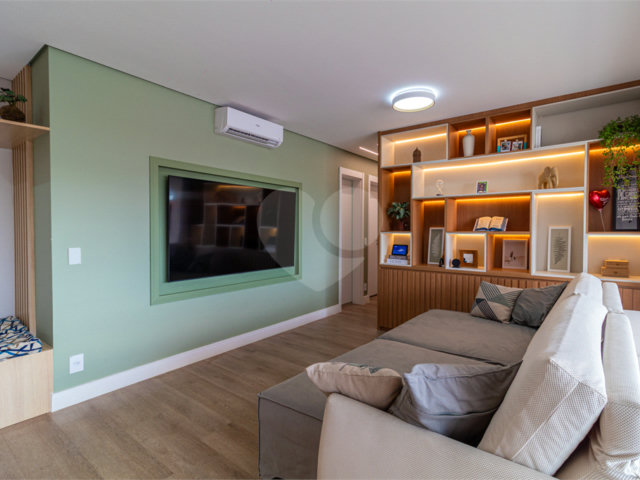 Apartamento à venda com 3 quartos, sendo 1 suíte,  em Chácara Flora, São Paulo, SP