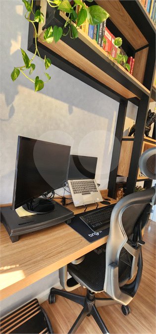Apartamento à venda ou para alugar com 1 suíte em República, São Paulo, SP