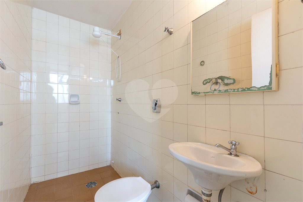 Apartamento à venda com 3 quartos, sendo 1 suíte, em Santa Cecília, São Paulo, SP