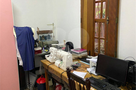 Casa à venda com 3 quartos, sendo 1 suíte,  em Jardim Fonte Áurea, Poá, SP