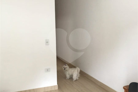 Sobrado à venda com 3 suítes em Vila Nivi, São Paulo, SP