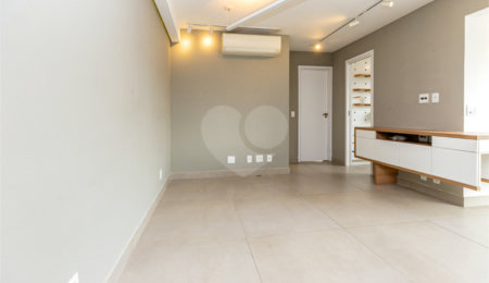 Apartamento à venda com 2 quartos, sendo 1 suíte,  em Chácara Flora, São Paulo, SP