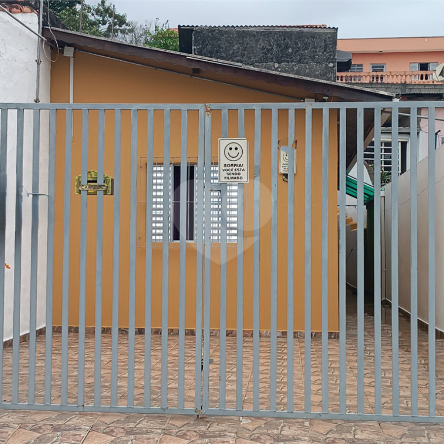 Casa à venda com 2 quartos, sendo 1 suíte, em Jardim Vinhas do Sol (mailasqui), São Roque, SP