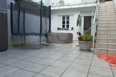 Casa à venda com 3 quartos, sendo 1 suíte, em Vila Mascote, São Paulo, SP