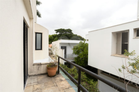 Casa à venda com 4 suítes em Alto da Lapa, São Paulo, SP