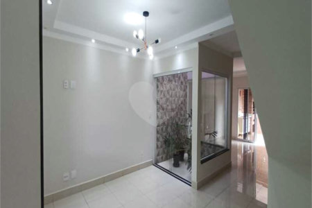 Sobrado à venda com 3 suítes em Residencial Monte Verde, Indaiatuba, SP