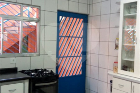 Casa Térrea à venda com 3 quartos, sendo 1 suíte, em Jardim Oriental, São Paulo, SP