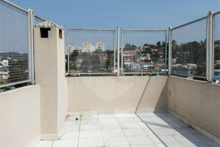 Sobrado à venda com 3 quartos, sendo 1 suíte, em Tremembé, São Paulo, SP