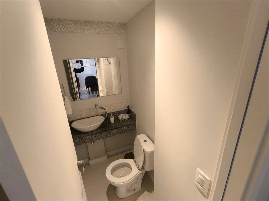 Apartamento à venda com 3 quartos, sendo 1 suíte, em Jardim Vazani, São Paulo, SP