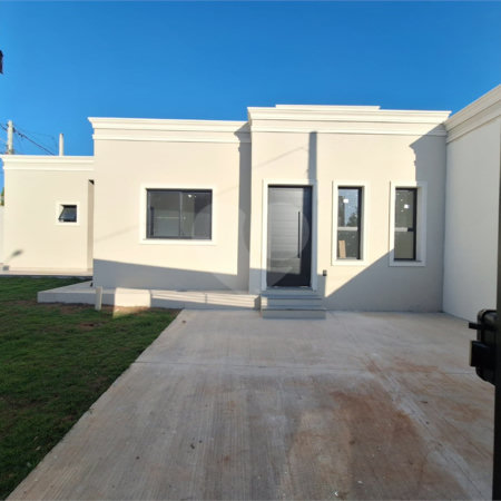 Casa Térrea à venda com 3 quartos, sendo 1 suíte, em Jardim Regina, Indaiatuba, SP