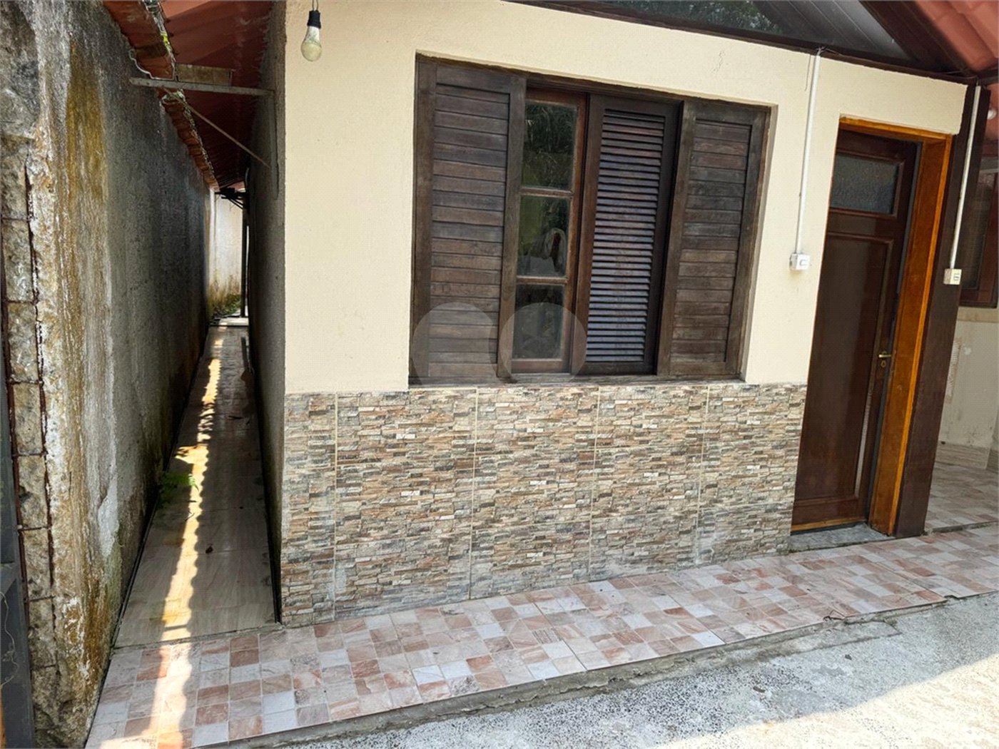 Casa à venda com 6 suítes em Massaguaçu, Caraguatatuba, SP