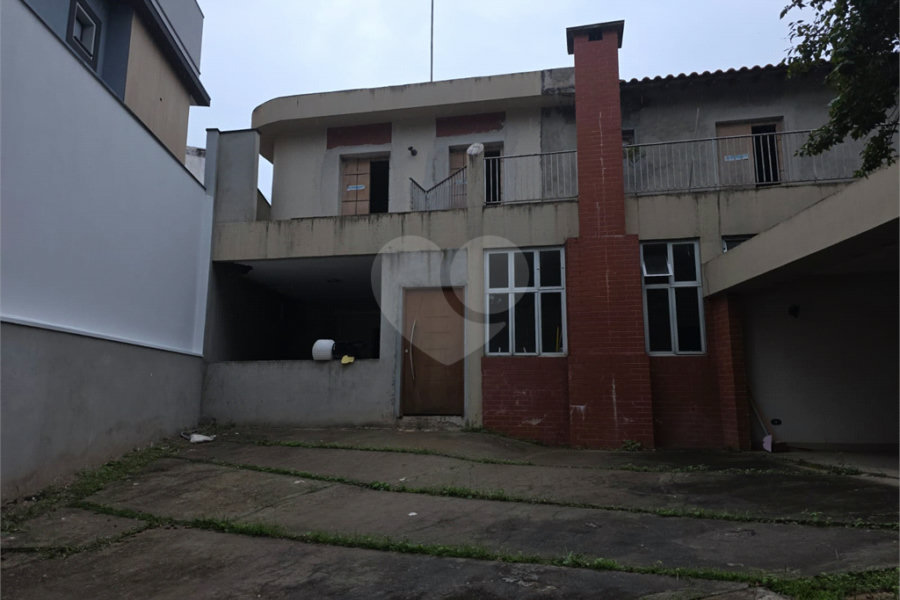Sobrado à venda com 3 suítes em Tremembé, São Paulo, SP
