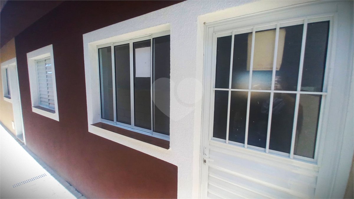 Casa à venda com 2 quartos, sendo 1 suíte,  em Vila São Paulo, Mogi das Cruzes, SP