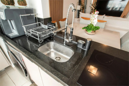 Apartamento à venda com 2 quartos, sendo 1 suíte, em Mirandópolis, São Paulo, SP