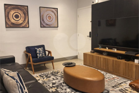 Apartamento à venda com 3 quartos, sendo 1 suíte, em Vila Paulicéia, São Paulo, SP