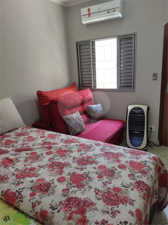 Casa Térrea à venda com 3 quartos, sendo 1 suíte, em Jaçanã, São Paulo, SP