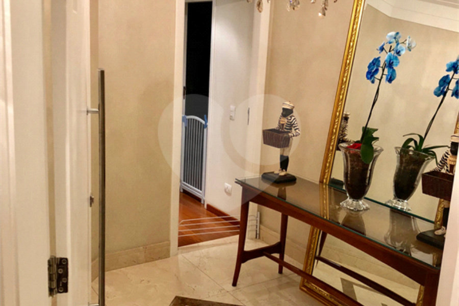 Apartamento à venda com 3 suítes em Tatuapé, São Paulo, SP