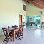 Casa à venda com 4 suítes no condomínio Bougainville, Peruíbe - SP