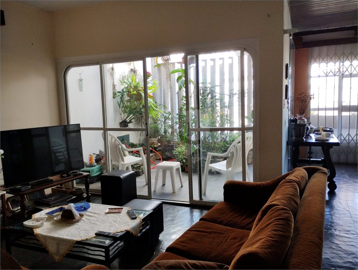 Casa de Vila à venda com 4 suítes em Jardim Londrina, São Paulo, SP