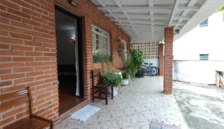 Casa Térrea à venda com 3 quartos, sendo 1 suíte,  em Jardim São Luís, São Paulo, SP