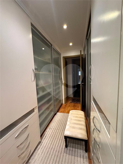 Apartamento à venda com 3 suítes em Vila Andrade, São Paulo, SP
