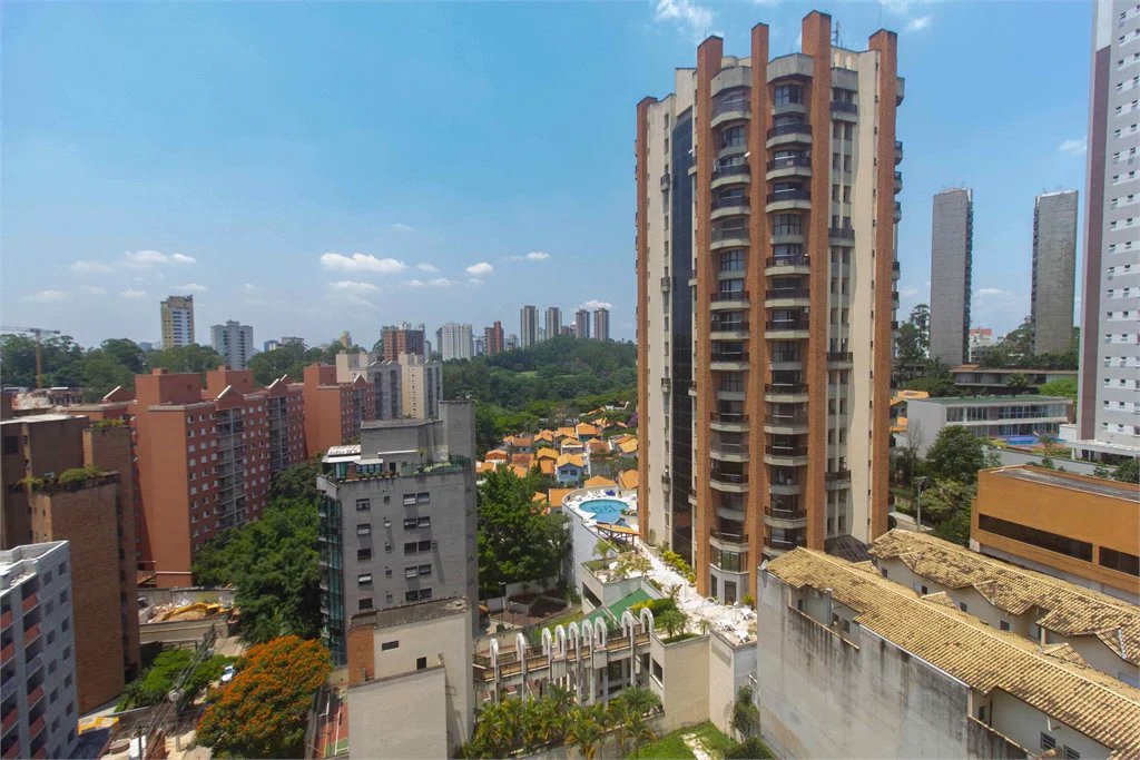 Apartamento à venda com 3 quartos, sendo 1 suíte, em Jardim Ampliação, São Paulo, SP