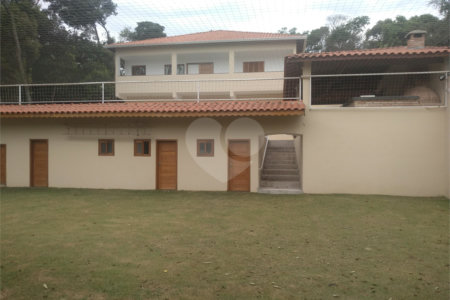 Chácara à venda com 4 suítes em Pirucaia, Mairiporã, SP