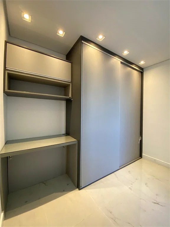 Apartamento à venda com 2 quartos, sendo 1 suíte,  em Jardim Caboré, São Paulo, SP