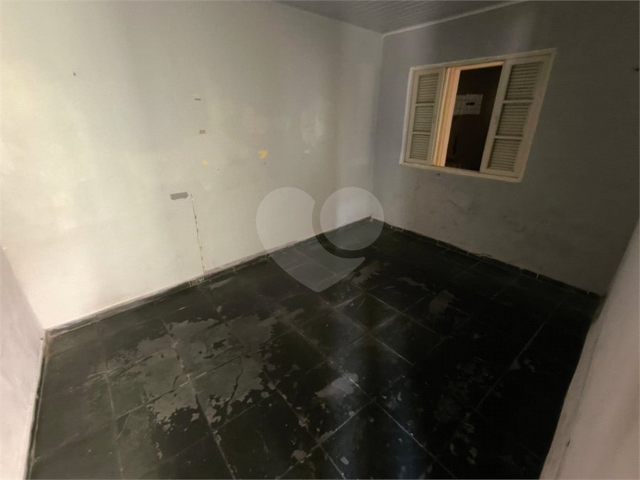 Casa à venda com 3 quartos em Jardim das Esmeraldas, São Paulo, SP