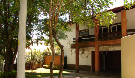 Casa à venda com 3 quartos, sendo 1 suíte,  no condomínio Estância Marambaia, Vinhedo - SP