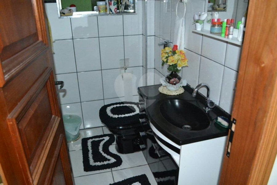 Sobrado à venda com 4 quartos, sendo 1 suíte, em Imirim, São Paulo, SP