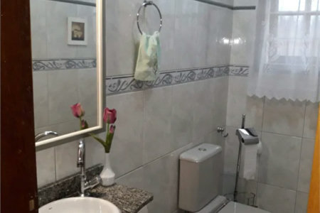 Sobrado à venda com 3 suítes em Ferreira, São Paulo, SP