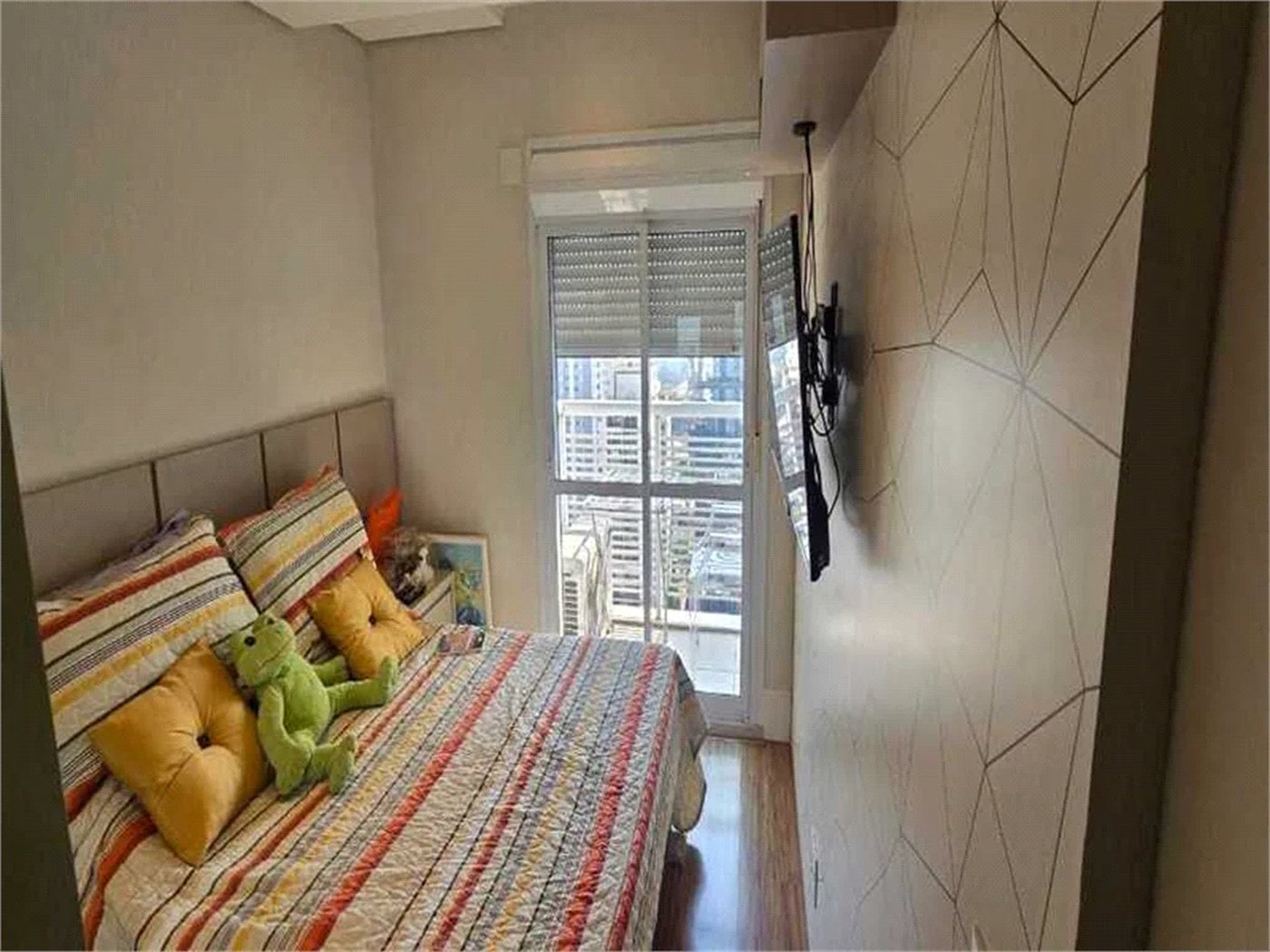 Apartamento à venda com 2 quartos, sendo 1 suíte, em Vila Gertrudes, São Paulo, SP